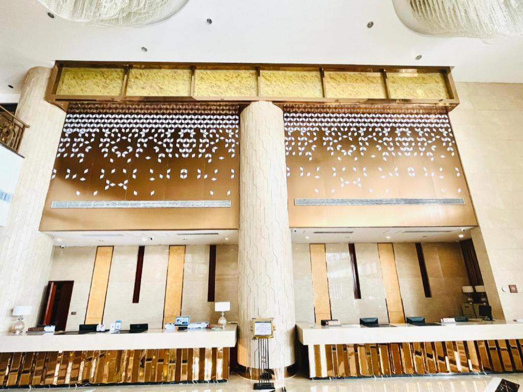 Grand Metropark Hotel Shangqiu Exterior foto